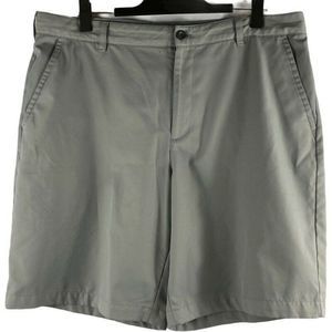 Izod Golf Men Shorts Gray Flat Front Slash Pockets